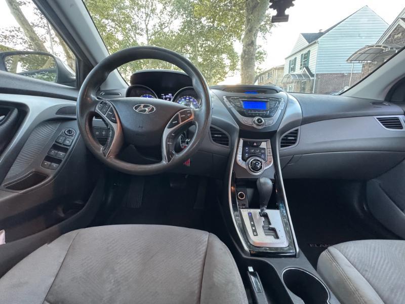 Hyundai Elantra GLS 2013