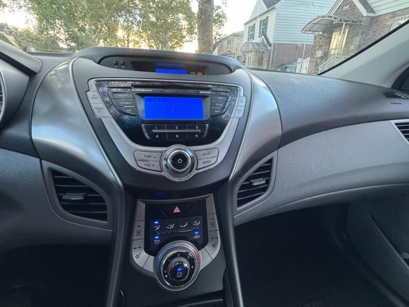 Hyundai Elantra GLS 2013