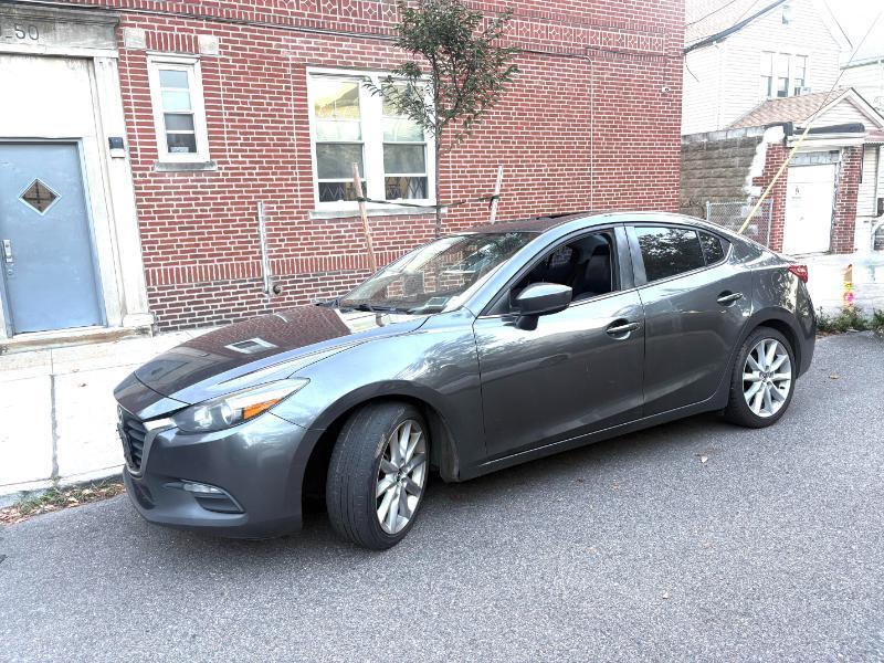 2017 Mazda MAZDA3 i Touring AT 4-Door