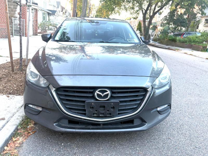 Mazda MAZDA3 i Touring AT 4-Door 2017