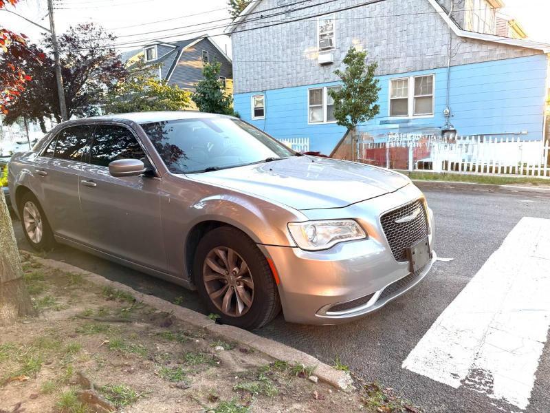 Chrysler 300 Limited 2015