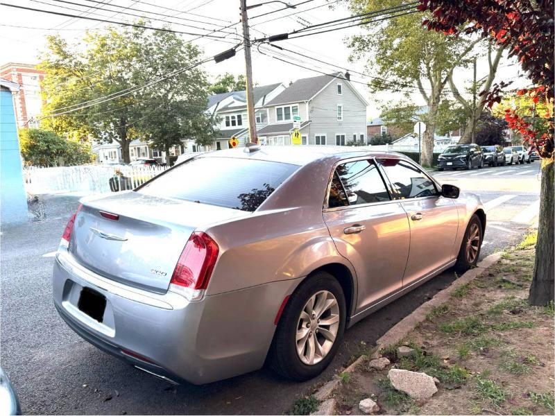 Chrysler 300 Limited 2015