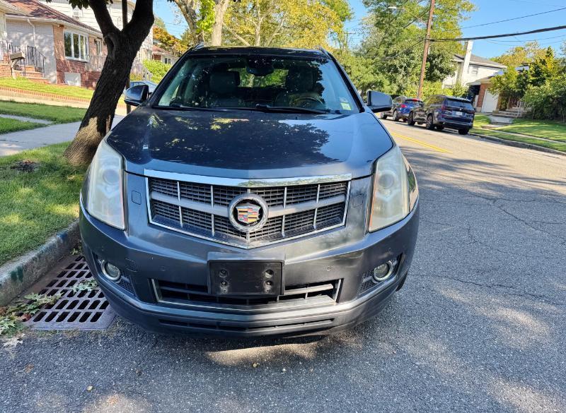 Cadillac SRX Performance AWD 2012