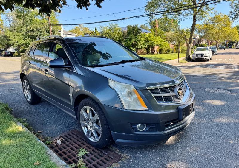 Cadillac SRX Performance AWD 2012