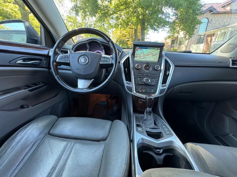 Cadillac SRX Performance AWD 2012