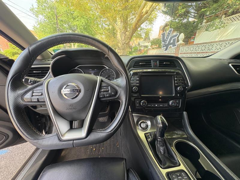 Nissan Maxima 3.5 SV 2017