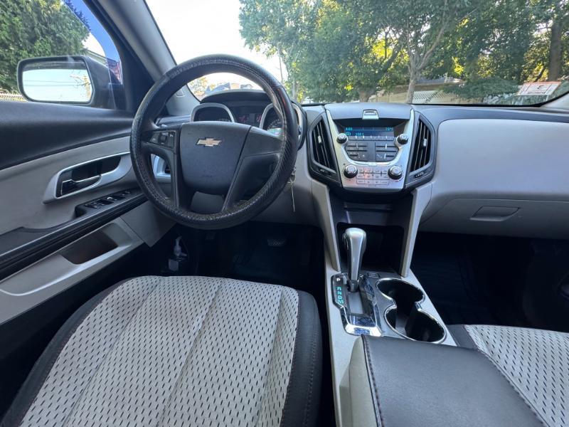Chevrolet Equinox LS AWD 2010