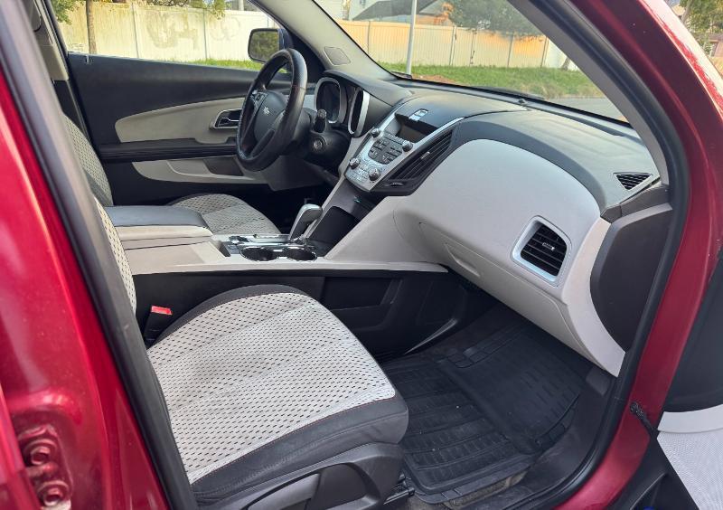 Chevrolet Equinox LS AWD 2010