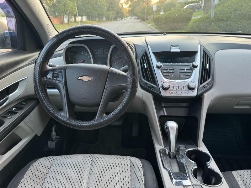 Chevrolet Equinox LS AWD 2010