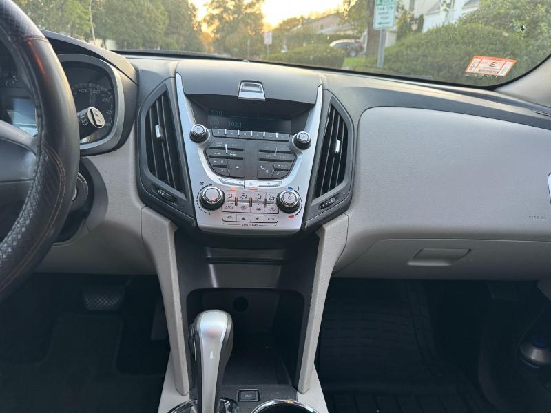 Chevrolet Equinox LS AWD 2010