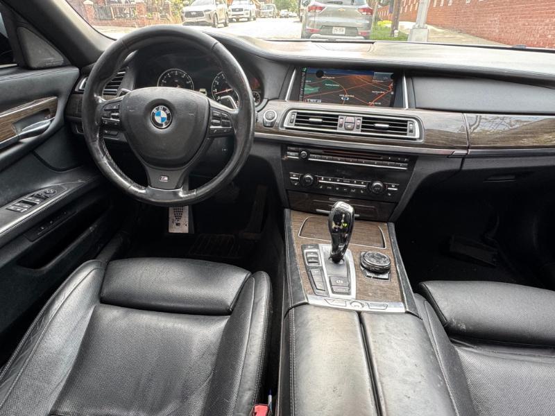 BMW Alpina B7  2015