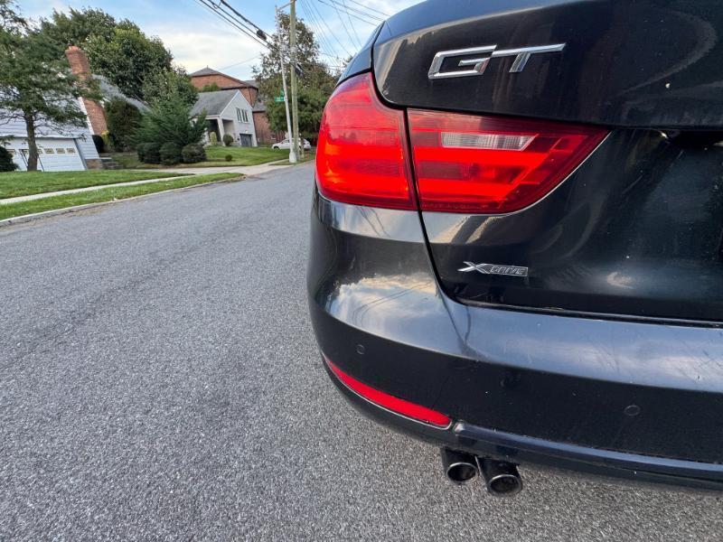 BMW 3-Series Gran Turismo 328i xDrive 2015