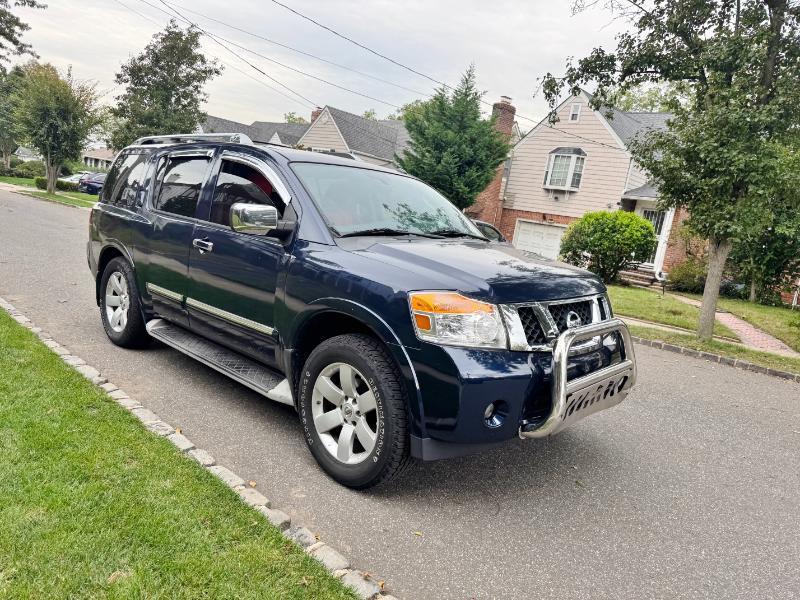 Nissan Armada Titanium 4WD 2010