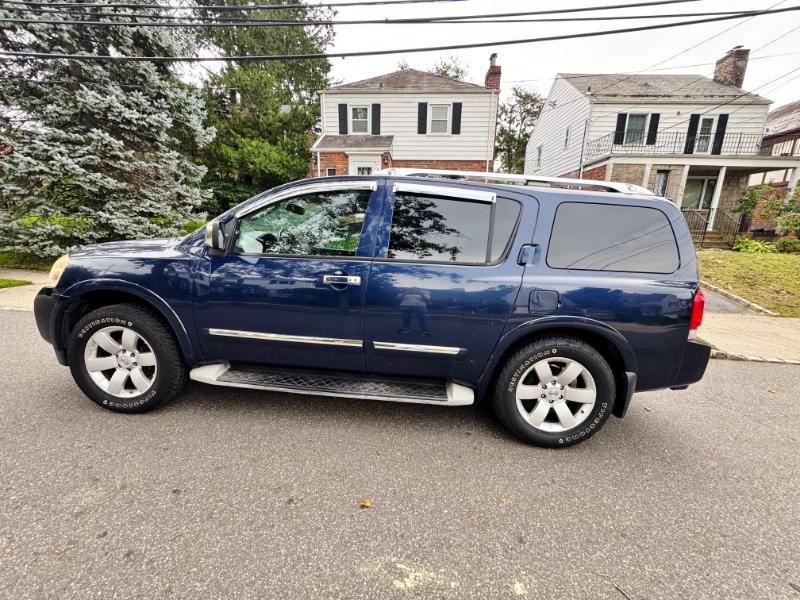 Nissan Armada Titanium 4WD 2010