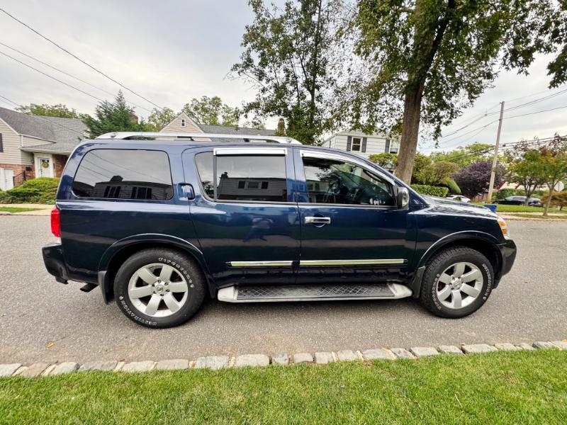 Nissan Armada Titanium 4WD 2010