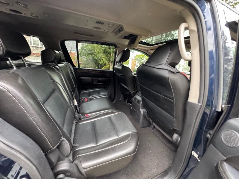 Nissan Armada Titanium 4WD 2010