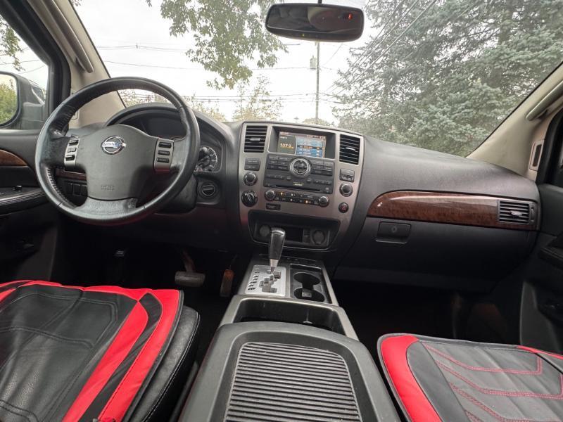 Nissan Armada Titanium 4WD 2010