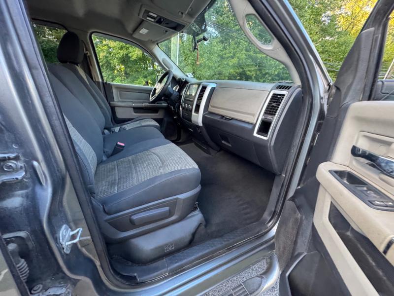Dodge Ram 1500 SLT Quad Cab 4WD 2009