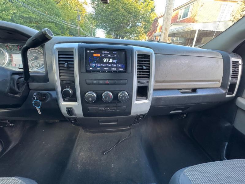 Dodge Ram 1500 SLT Quad Cab 4WD 2009