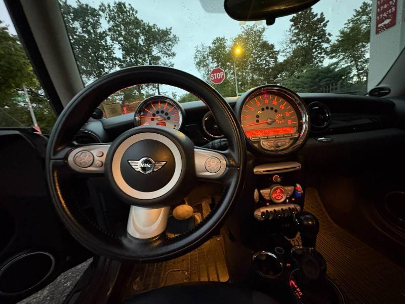 MINI Clubman Base 2010