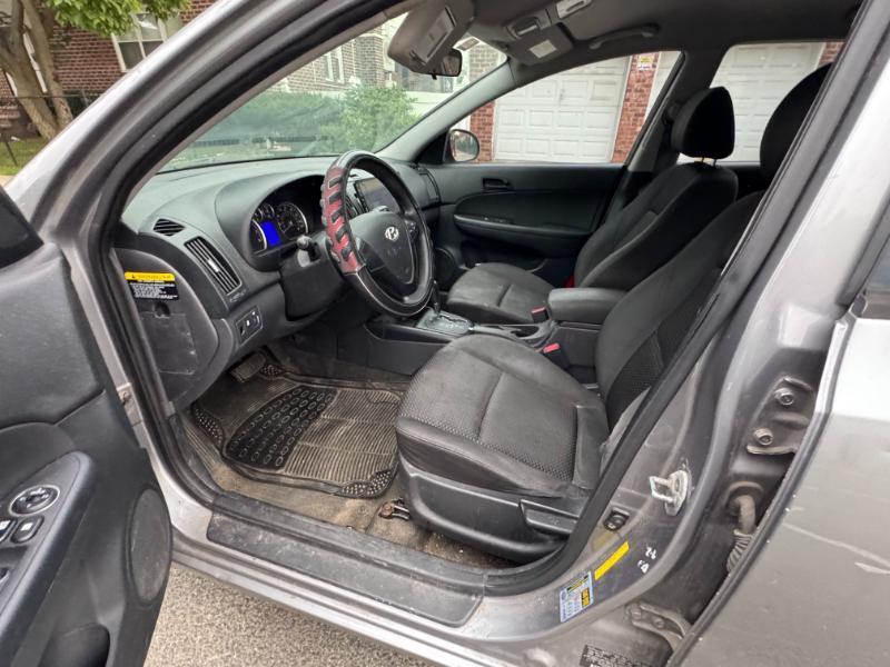 Hyundai Elantra Touring  2012