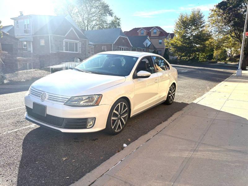 Volkswagen Jetta 2.0T GLI 2013