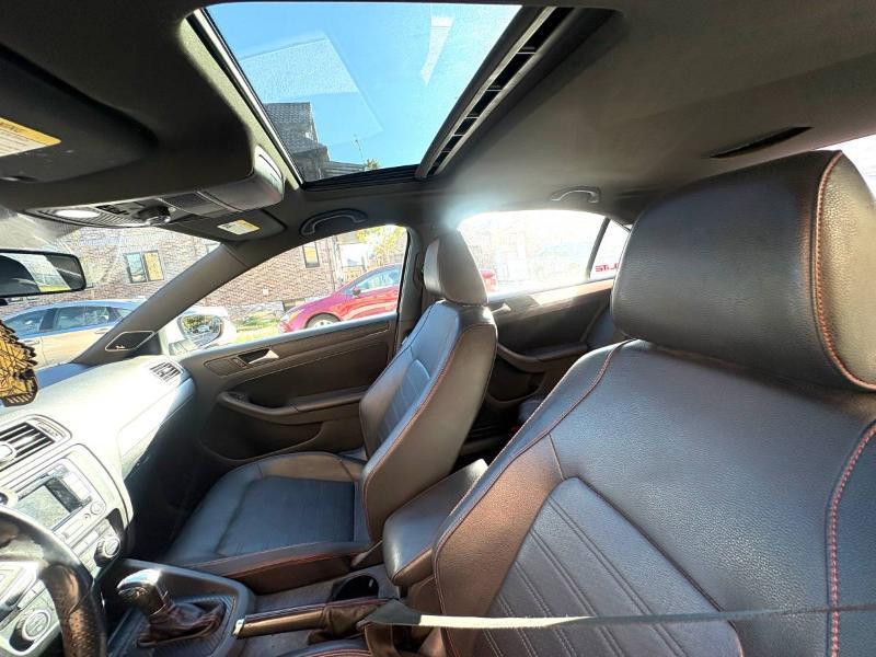 Volkswagen Jetta 2.0T GLI 2013