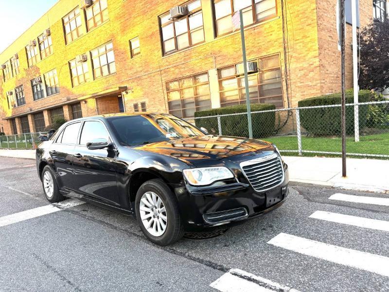 Chrysler 300 RWD 2013