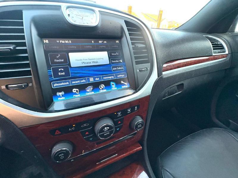 Chrysler 300 RWD 2013