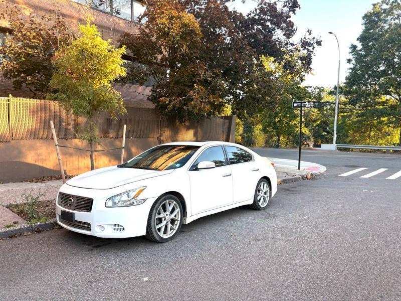 2009 Nissan Maxima S