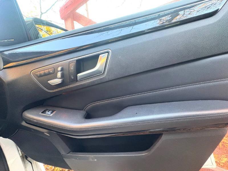 Mercedes-Benz E-Class E350 4MATIC Sedan 2014