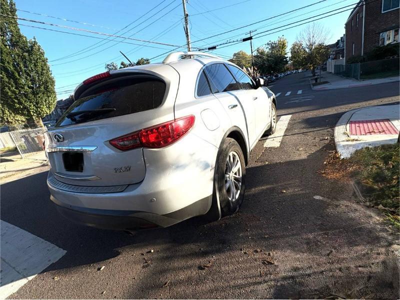 Infiniti FX FX37 AWD 2013