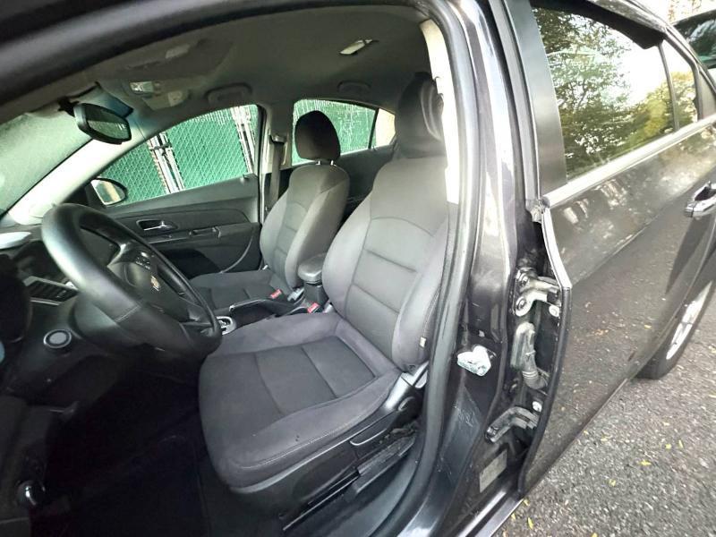 Chevrolet Cruze 1LT Auto 2015