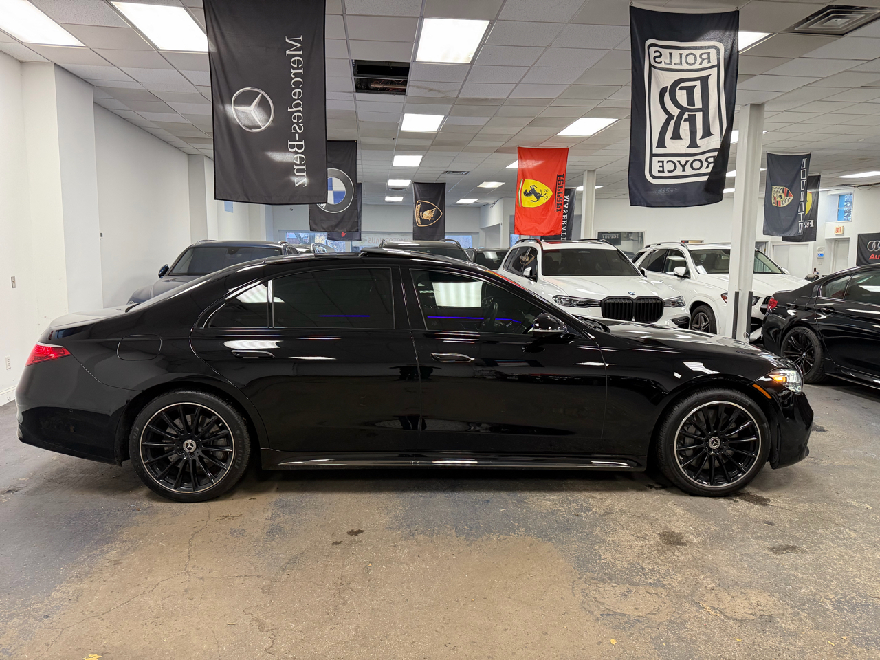 Mercedes-Benz S-Class S580 4MATIC 2023