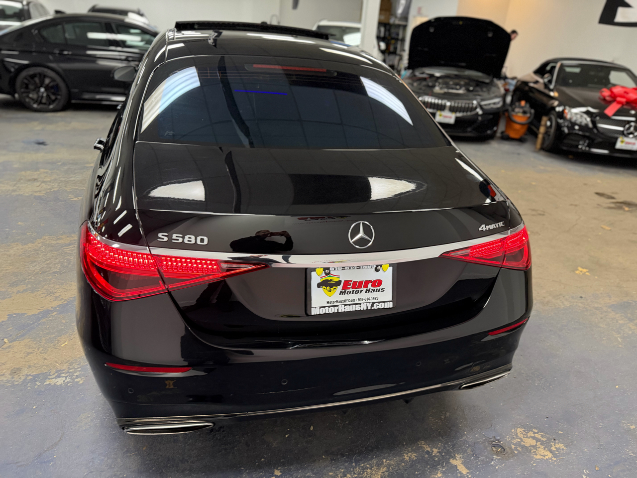 Mercedes-Benz S-Class S580 4MATIC 2023