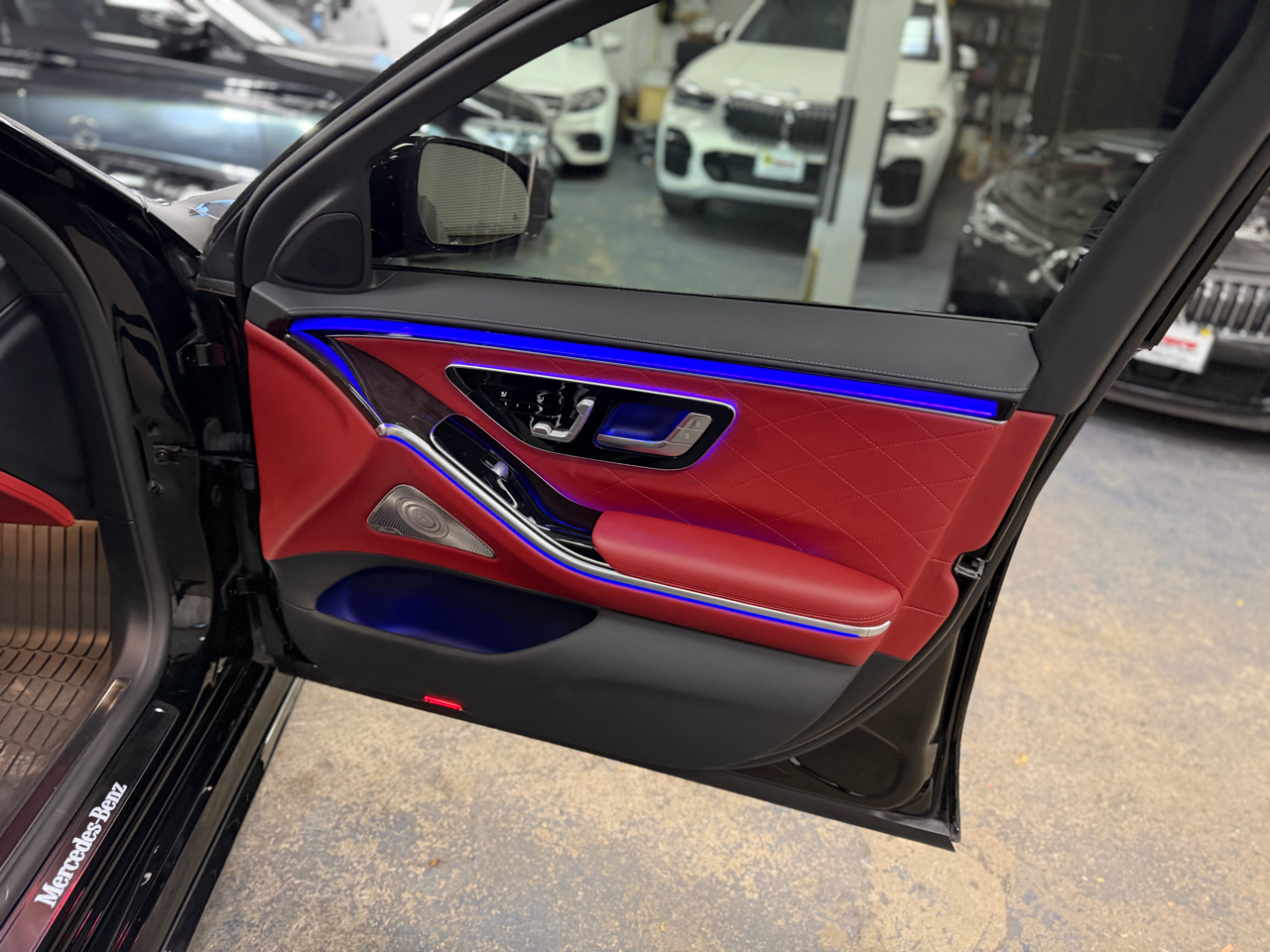 Mercedes-Benz S-Class S580 4MATIC 2023