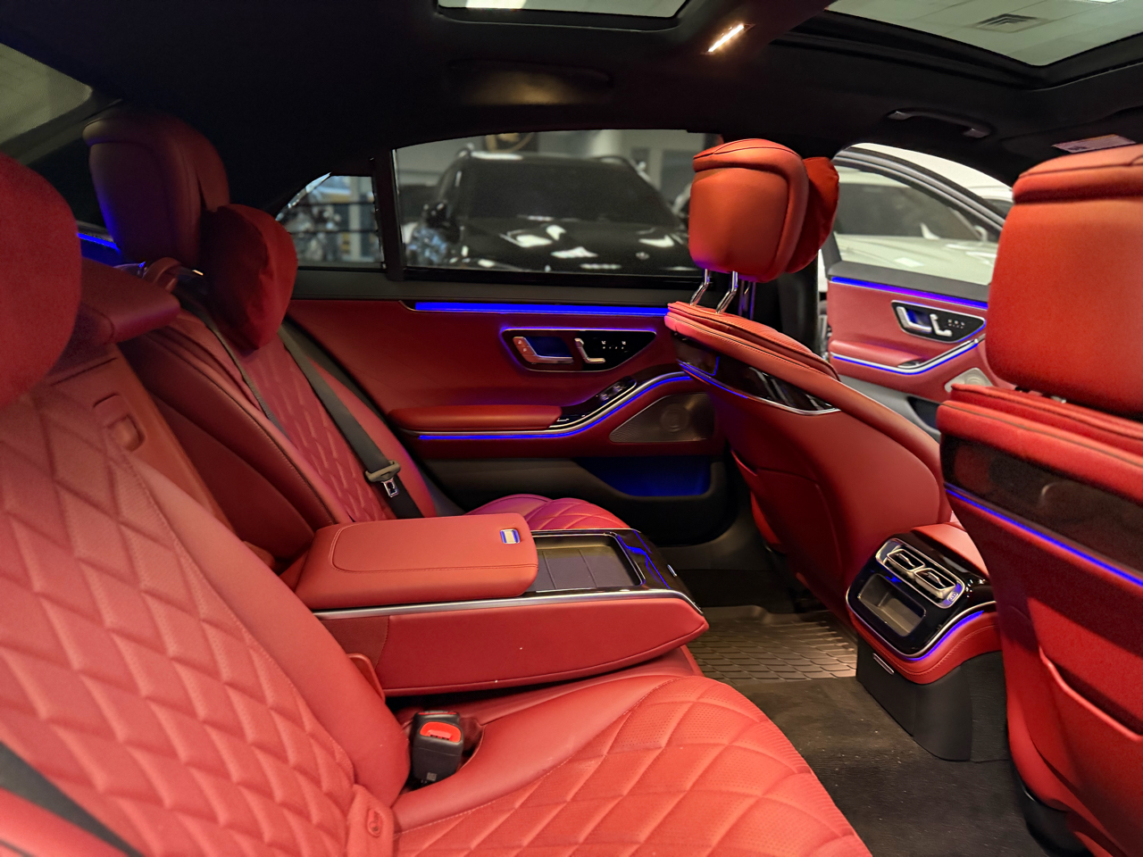 Mercedes-Benz S-Class S580 4MATIC 2023