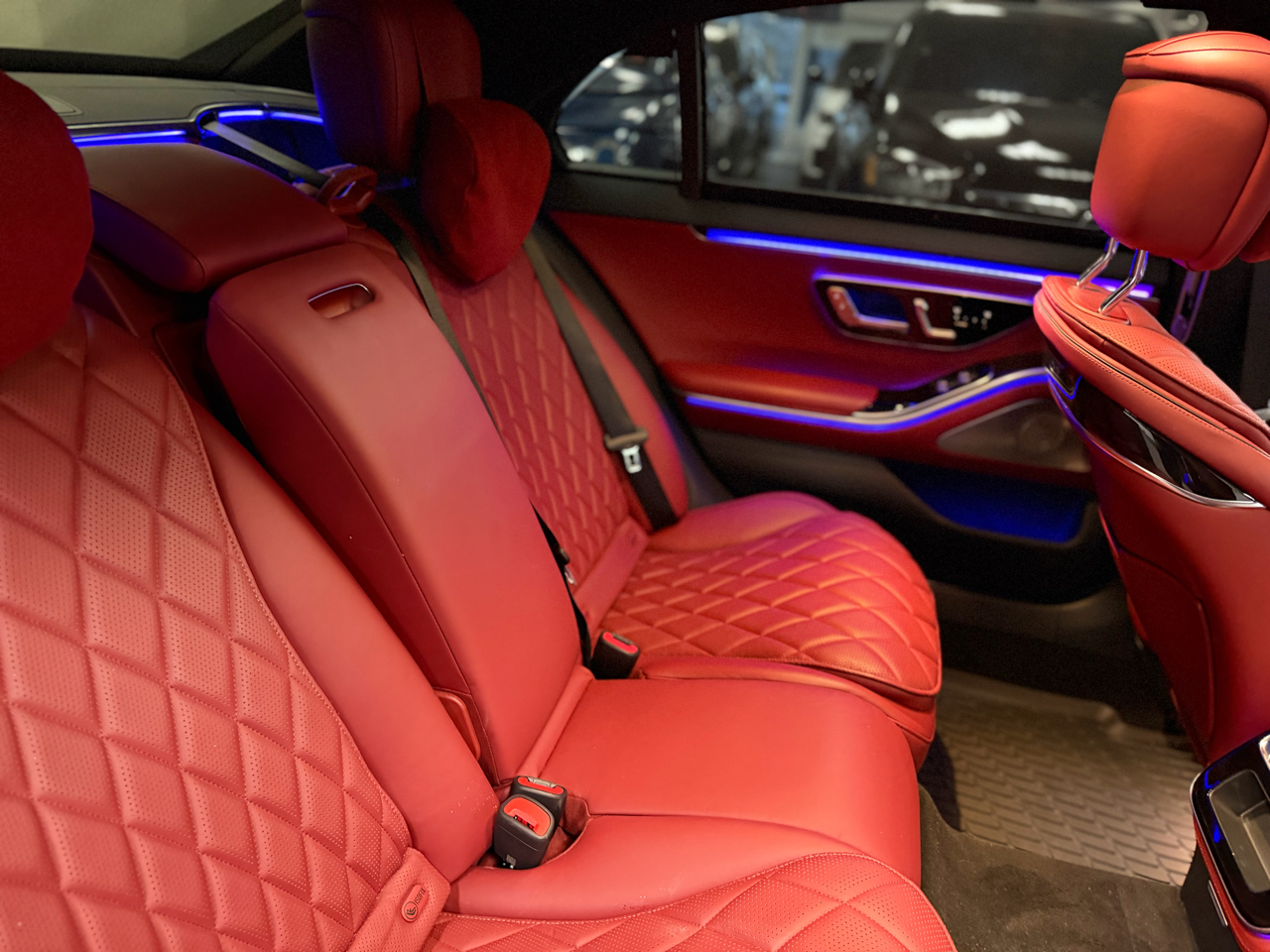 Mercedes-Benz S-Class S580 4MATIC 2023