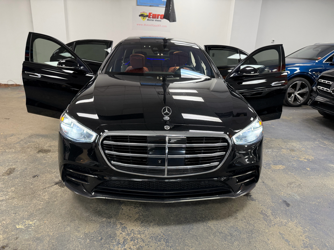 Mercedes-Benz S-Class S580 4MATIC 2023