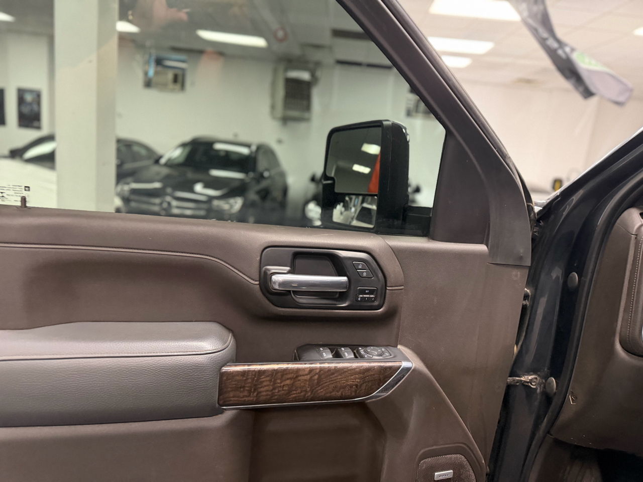 GMC Sierra 3500HD Denali Crew Cab Long Box 4WD 2022