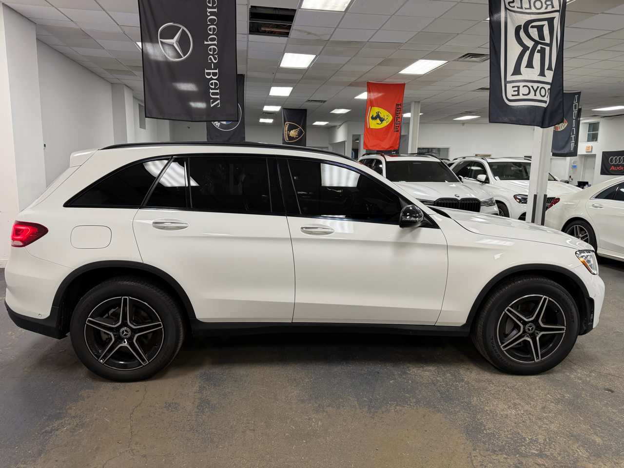 Mercedes-Benz GLC-Class GLC300 4MATIC 2021