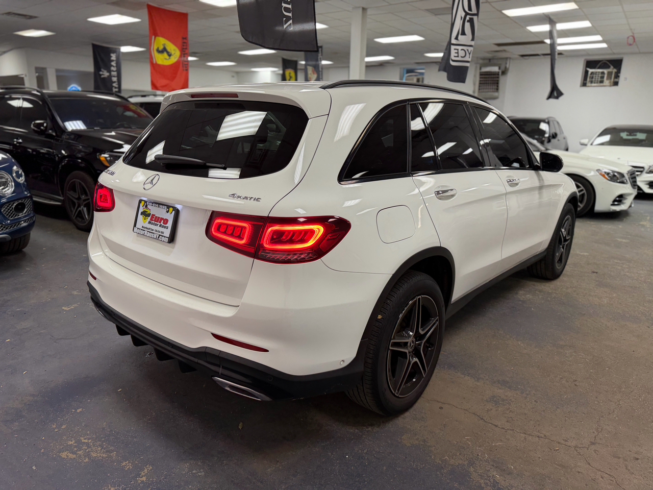 Mercedes-Benz GLC-Class GLC300 4MATIC 2021