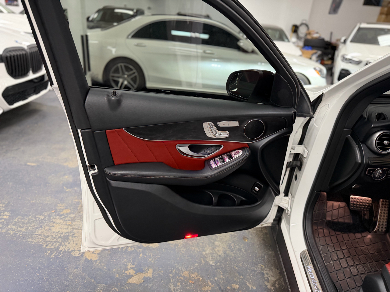 Mercedes-Benz GLC-Class GLC300 4MATIC 2021