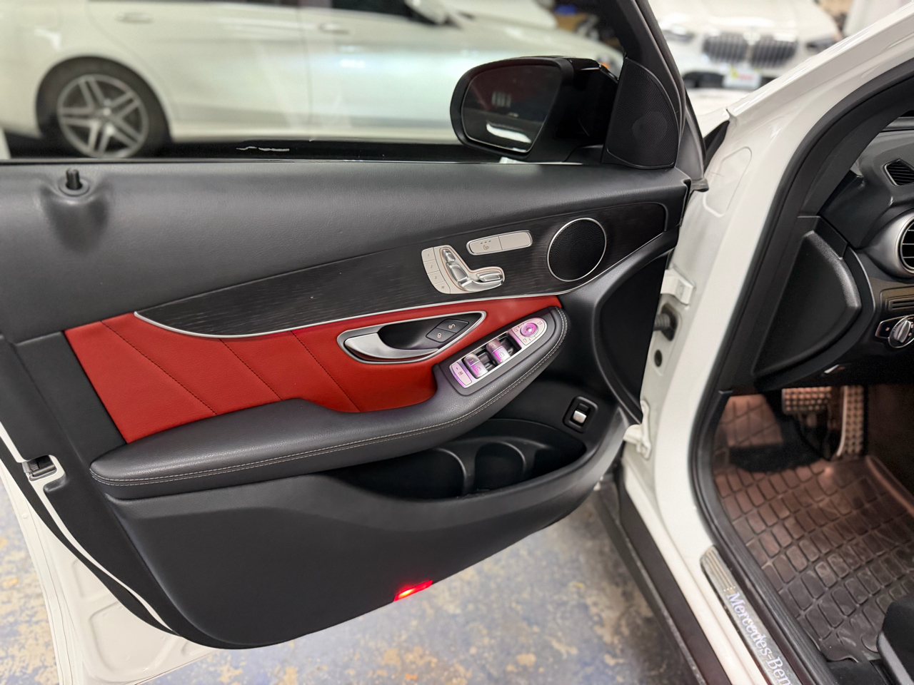 Mercedes-Benz GLC-Class GLC300 4MATIC 2021