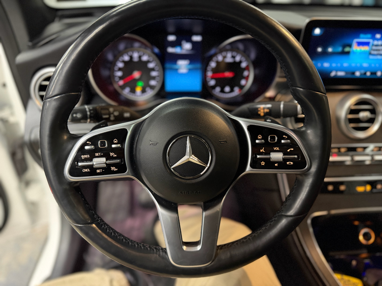 Mercedes-Benz GLC-Class GLC300 4MATIC 2021