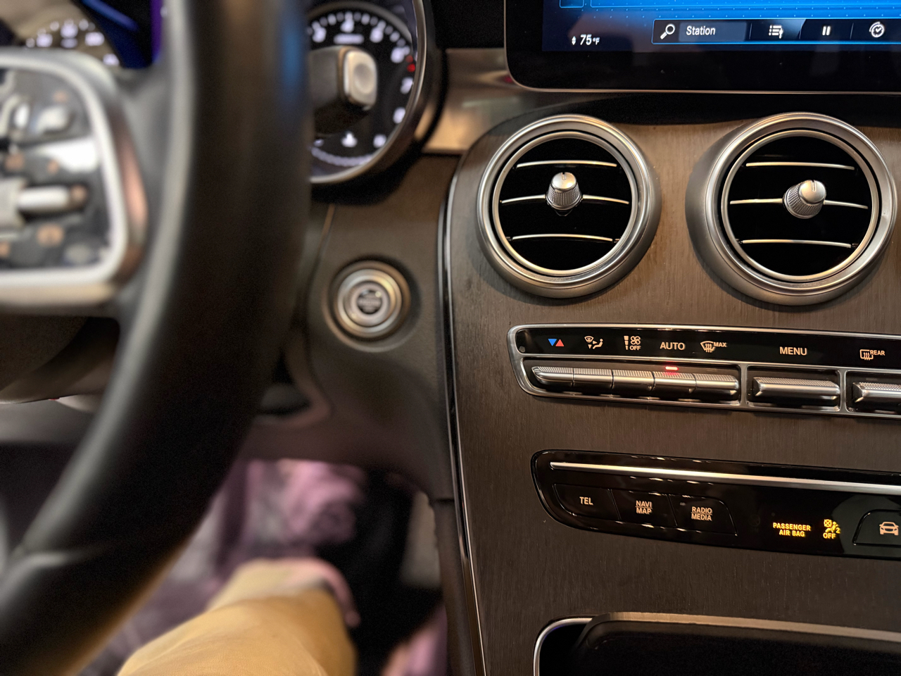 Mercedes-Benz GLC-Class GLC300 4MATIC 2021