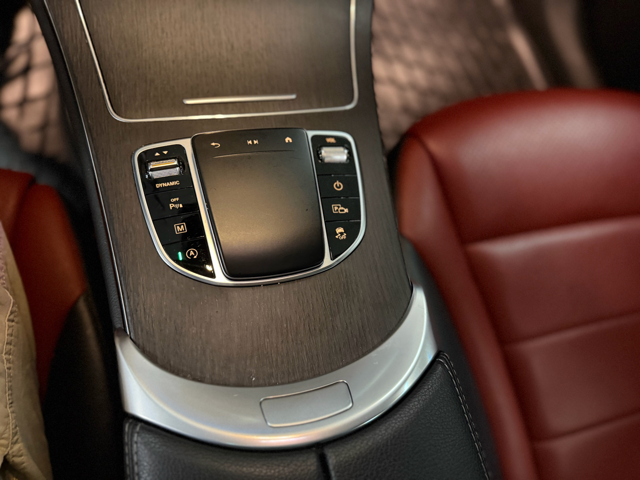 Mercedes-Benz GLC-Class GLC300 4MATIC 2021