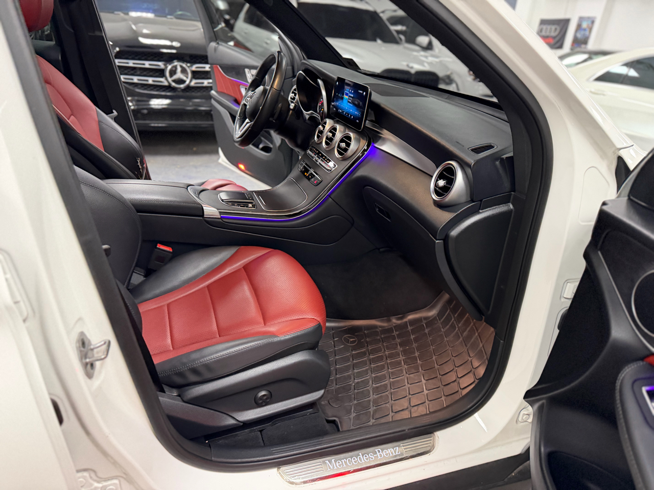 Mercedes-Benz GLC-Class GLC300 4MATIC 2021