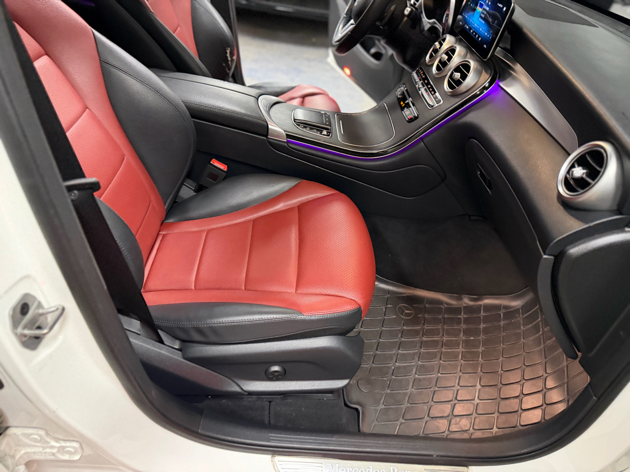 Mercedes-Benz GLC-Class GLC300 4MATIC 2021