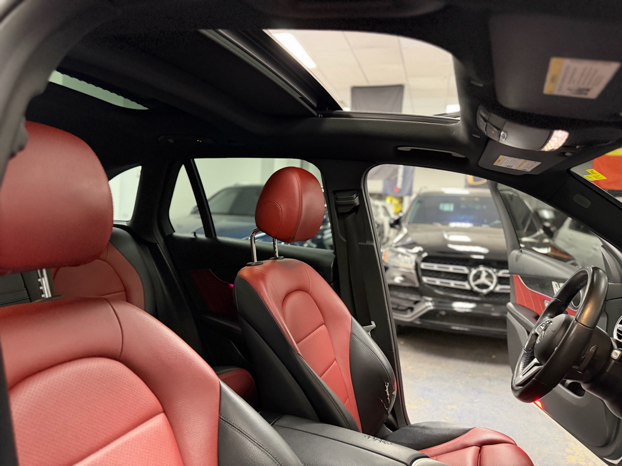 Mercedes-Benz GLC-Class GLC300 4MATIC 2021